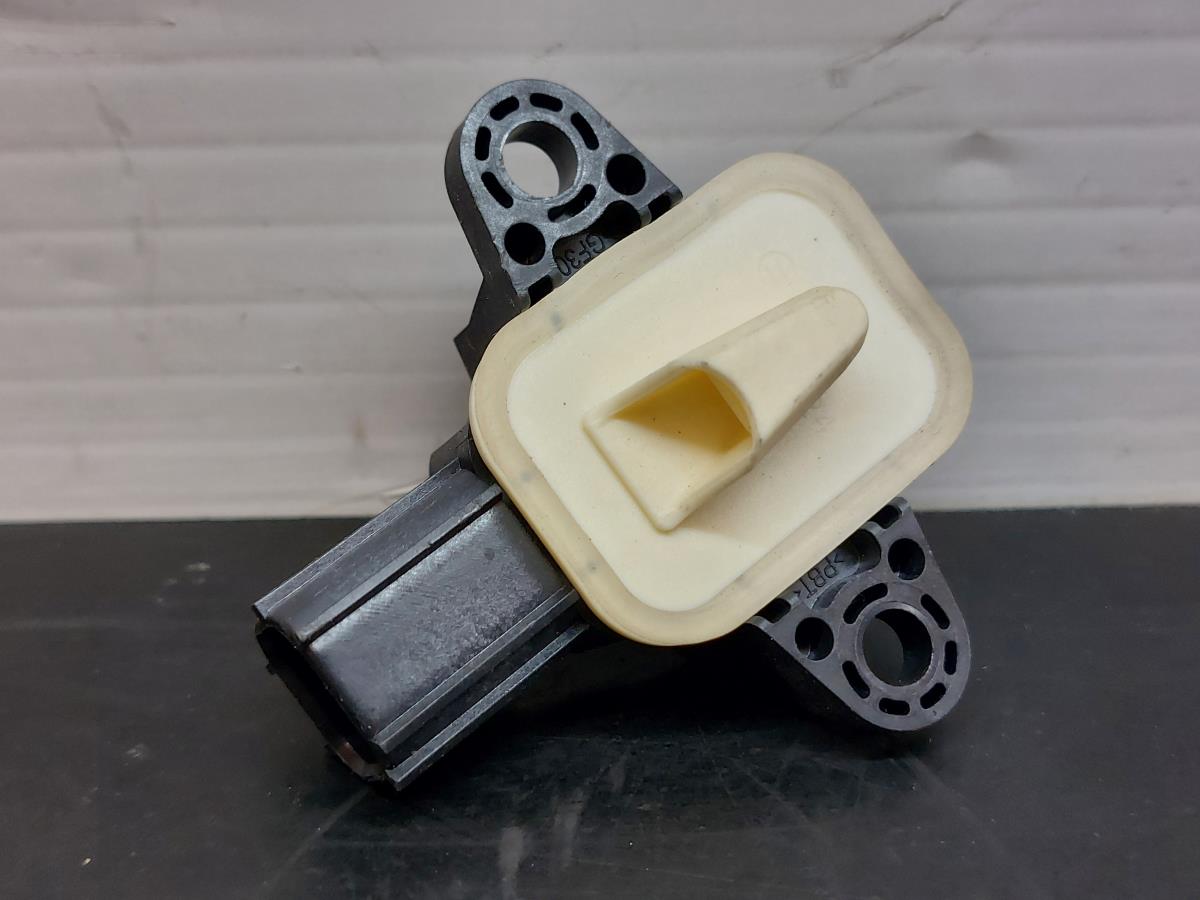 Sensor airbag frente direito VOLVO S60 II (134) Imagem-1