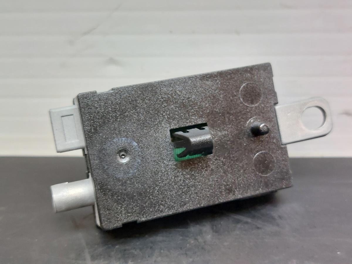 Antenna Amplifier VOLVO S60 II (134) Imagem-2