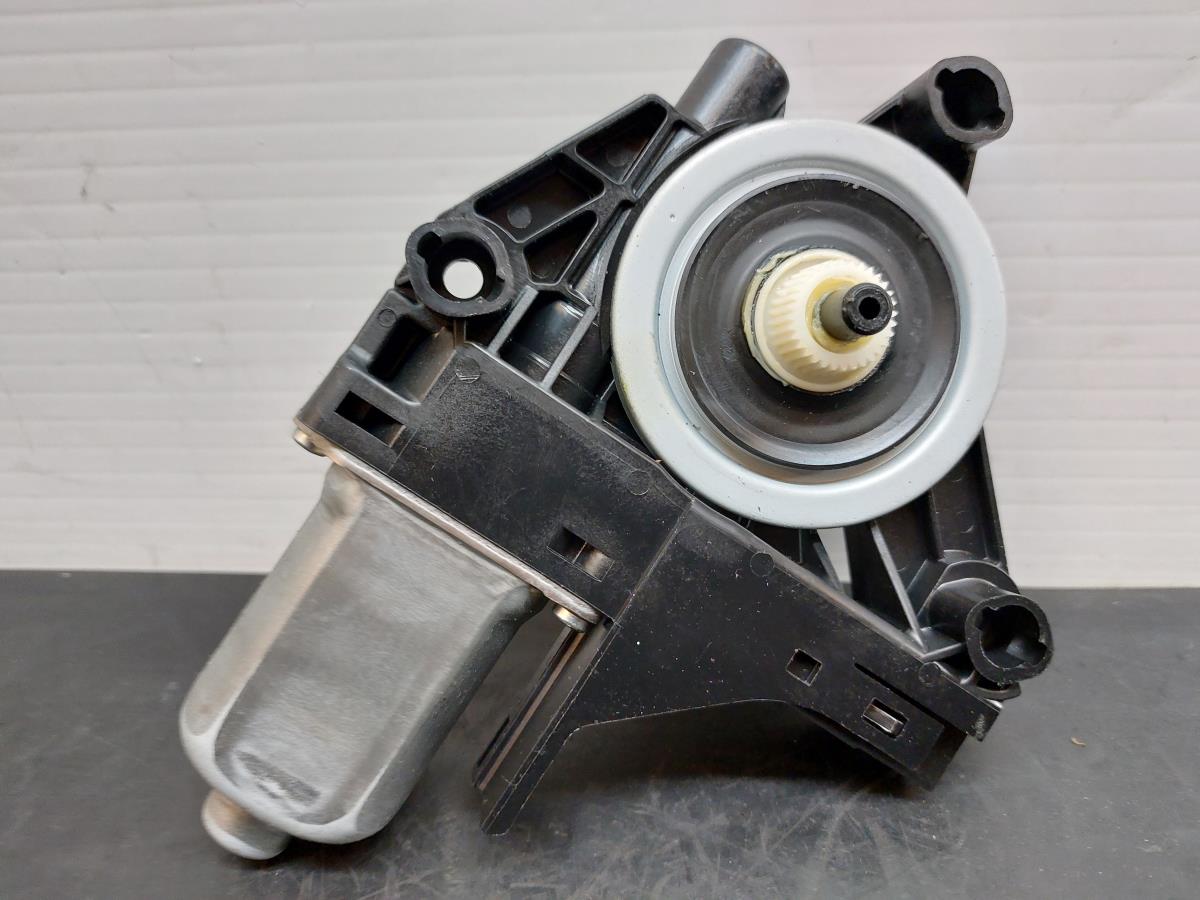 Motor vidro trás direito VOLVO S60 II (134) Imagem-2