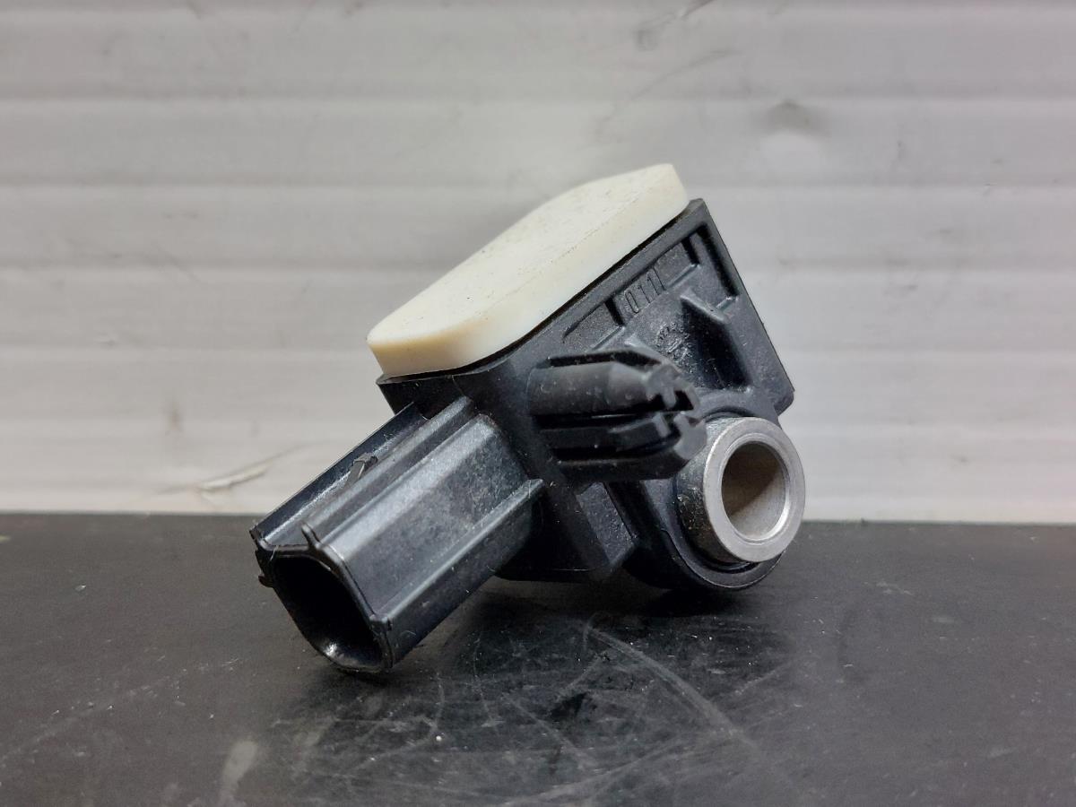 Sensor airbag Delantero Derecho VOLVO S60 II (134) Imagem-1