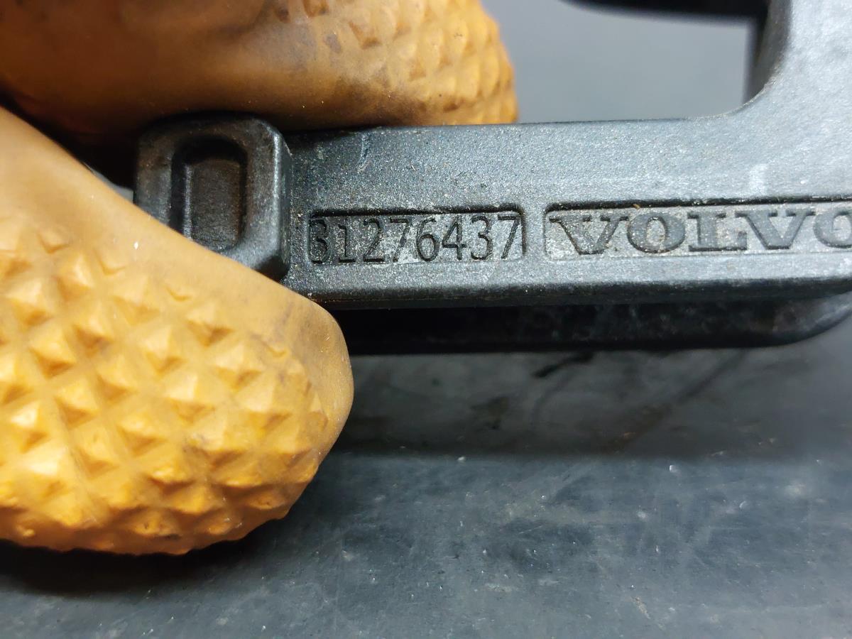 Left front door handle VOLVO S60 II (134) Imagem-3