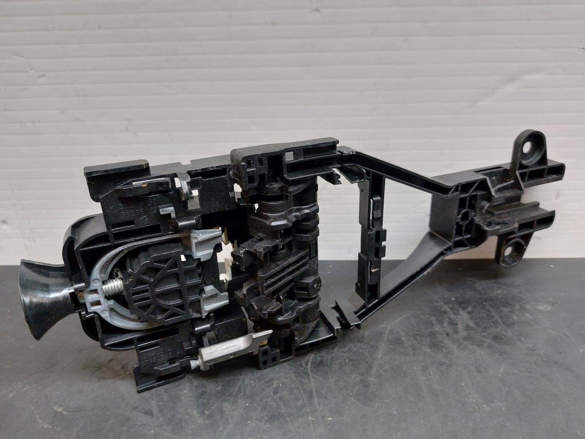 Supporto maniglia porta anteriore destra VOLVO S60 II (134)