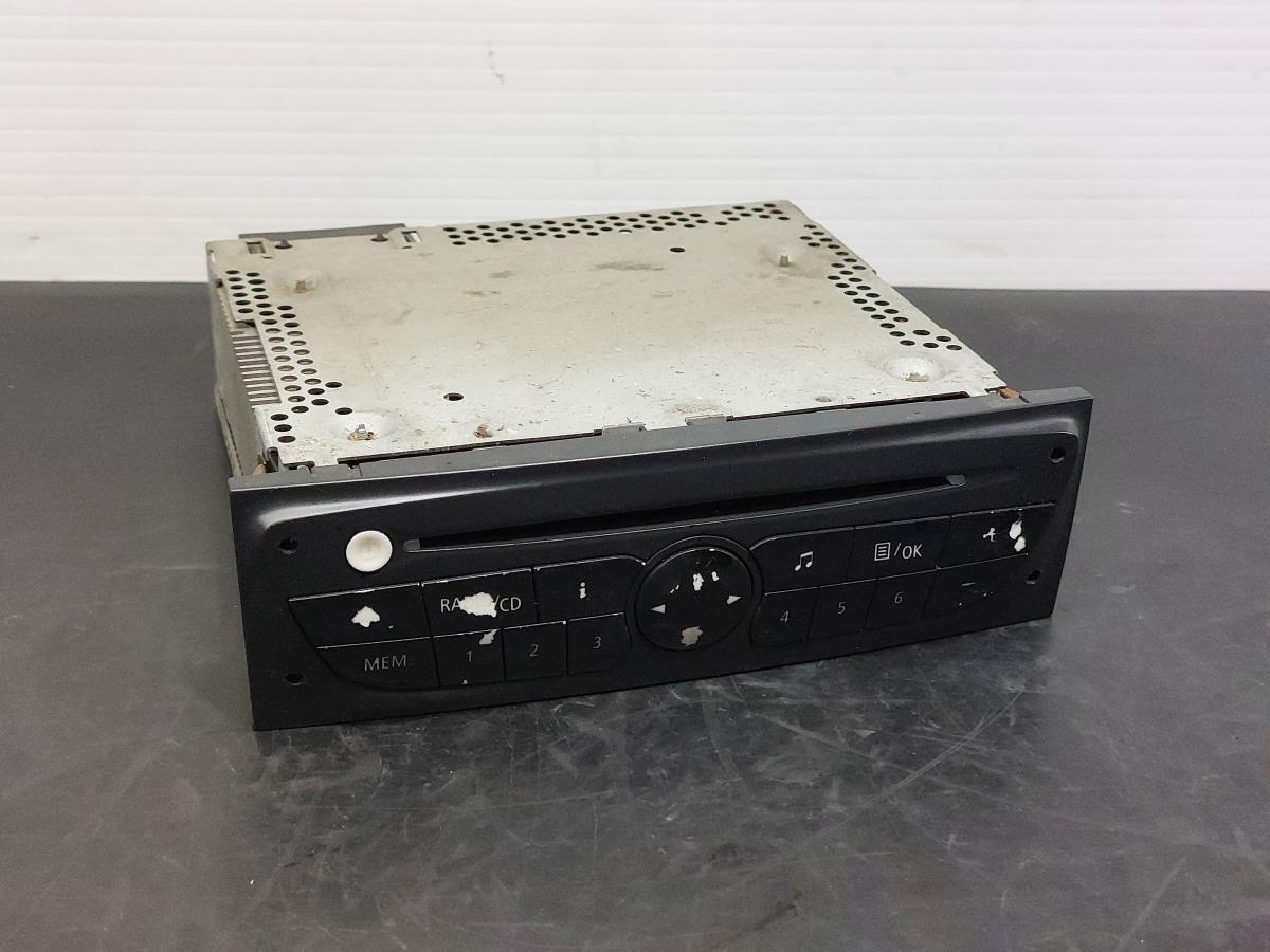 Rádio / auto-rádio RENAULT Clio III (BR0/1, CR0/1)