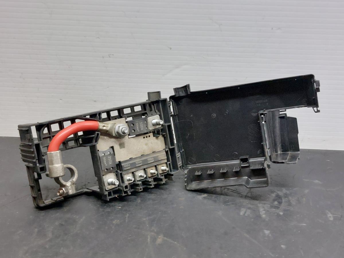 Caixa fusíveis da bateria OPEL Insignia A (G09) Imagem-2