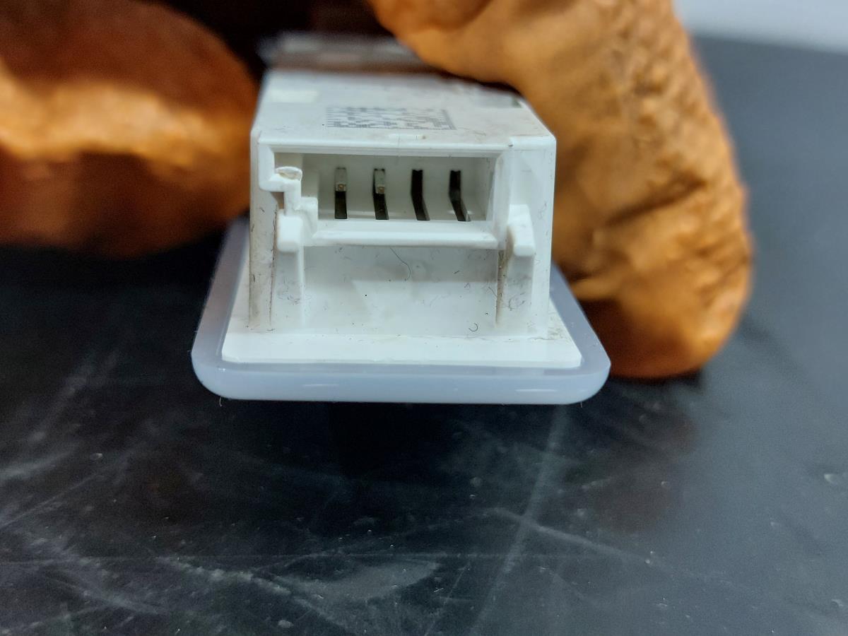 Luce interna BMW 7 (G11, G12) Imagem-2