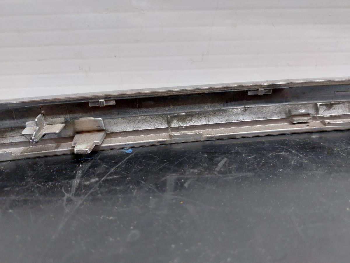 Modanatura porta / portellone bagagliaio BMW 7 (G11, G12) Imagem-11