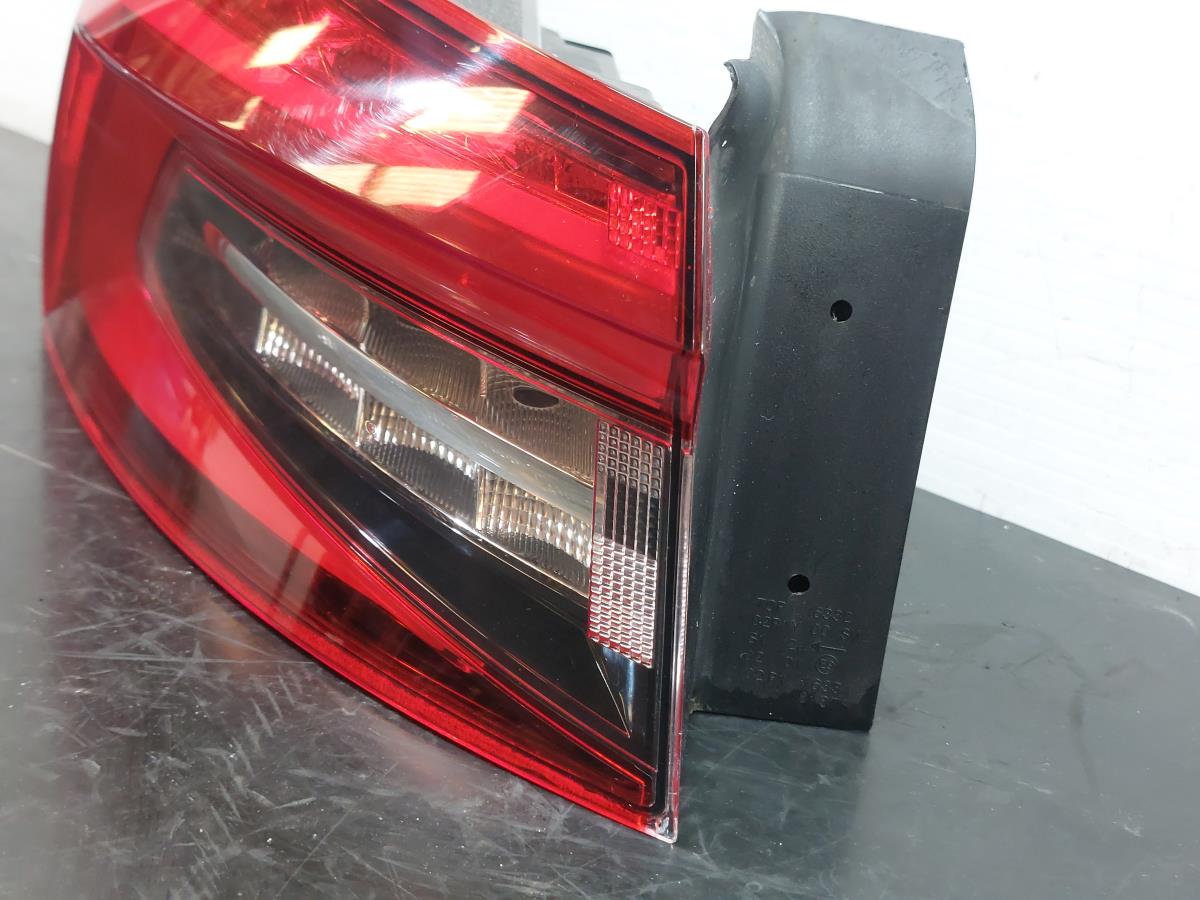 Left Tail light SKODA Kodiaq (NS7) Imagem-1