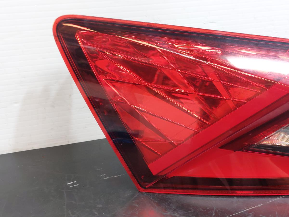 Left Tail light SKODA Kodiaq (NS7) Imagem-2