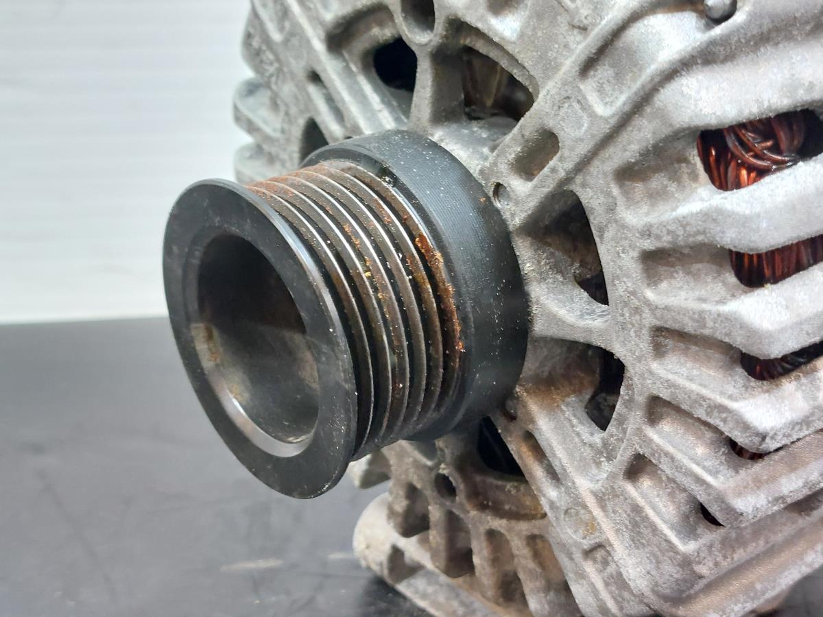 Alternador INFINITI Q50 Imagem-1