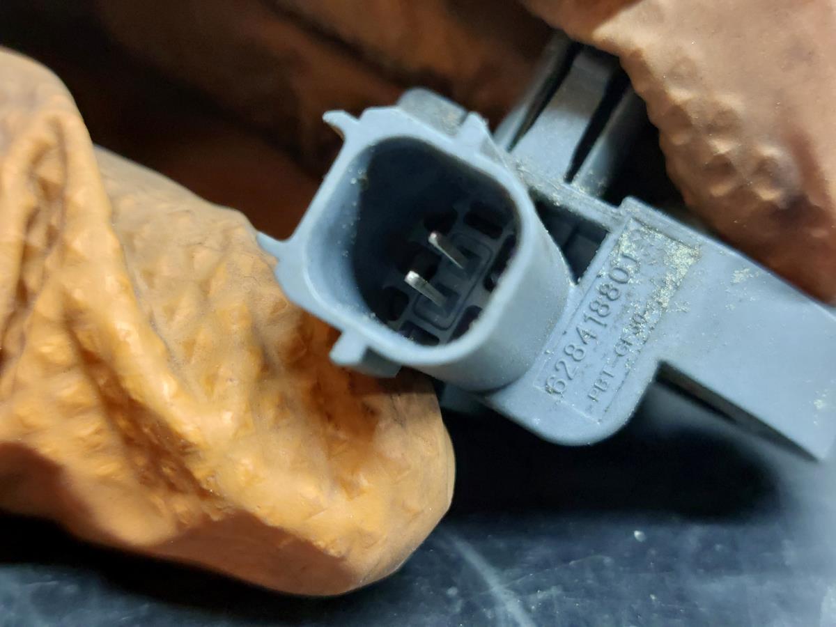 Sensor airbag frente direito VOLVO V40 Hatchback Imagem-3
