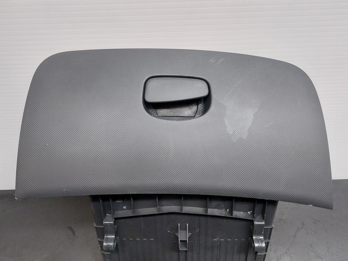 Porta luvas RENAULT Clio IV (BH_) Imagem-1
