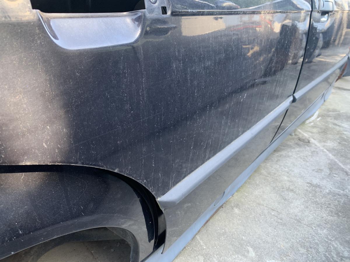 Right rear door BMW 3 (E36) Imagem-1