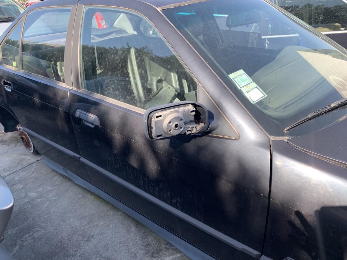 Porta frente direita BMW 3 (E36)