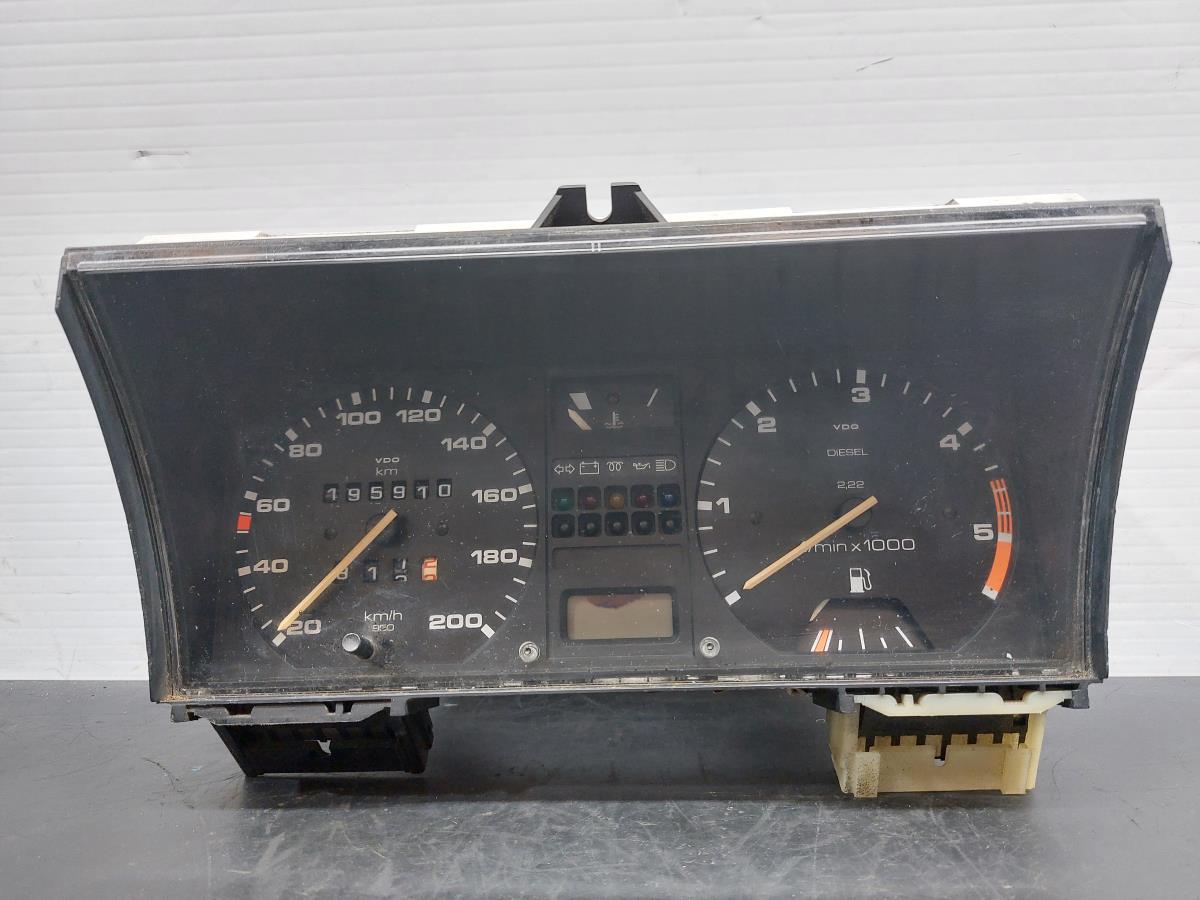 Quadrante / Cuadro de instrumentos VOLKSWAGEN Golf II (19E, 1G1) Imagem-0