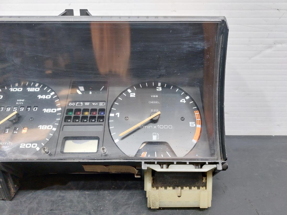 Quadrante / Cuadro de instrumentos VOLKSWAGEN Golf II (19E, 1G1) Imagem-2
