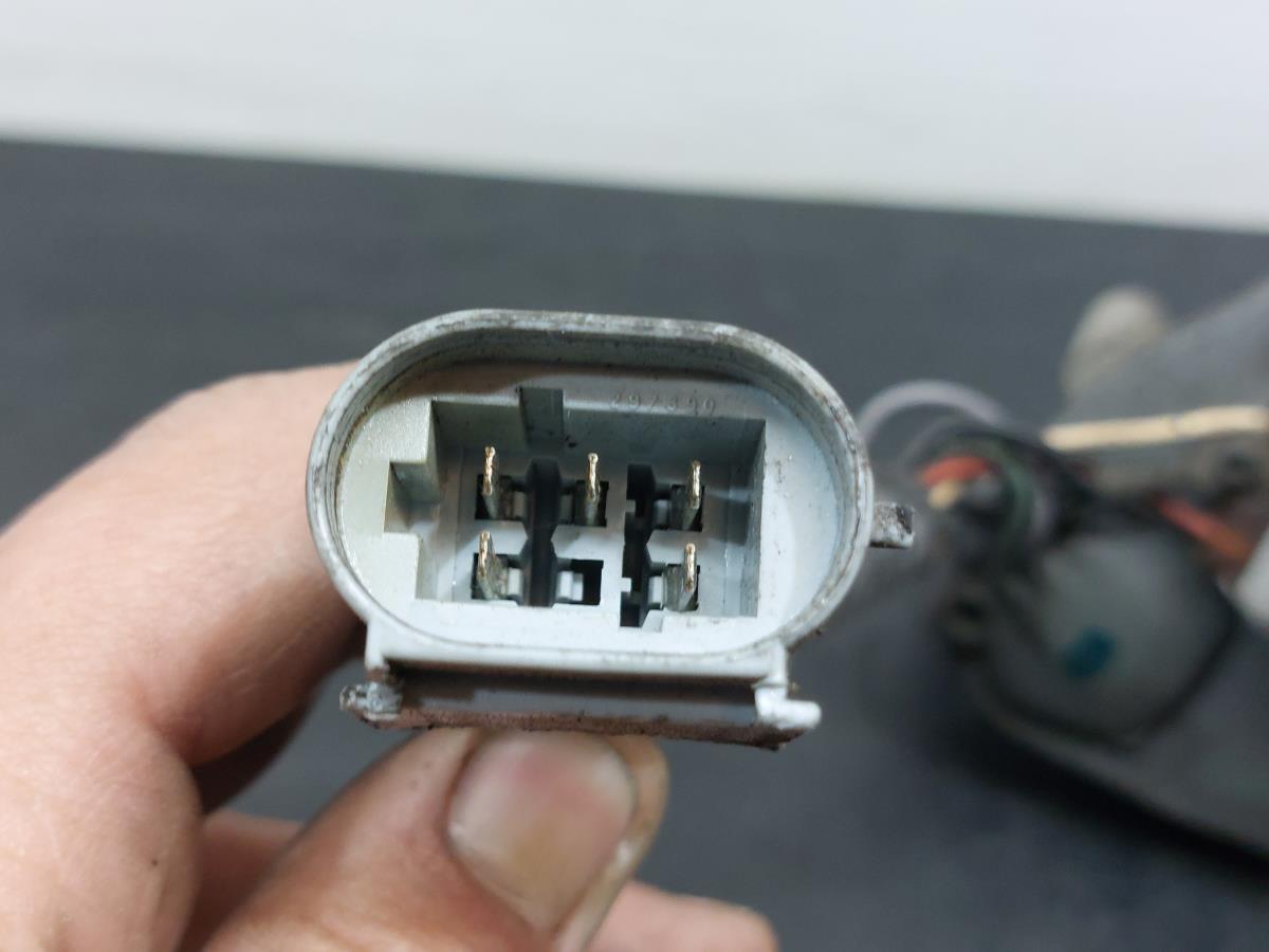 Motor limpa vidros frente IVECO Daily III Chassis Imagem-3