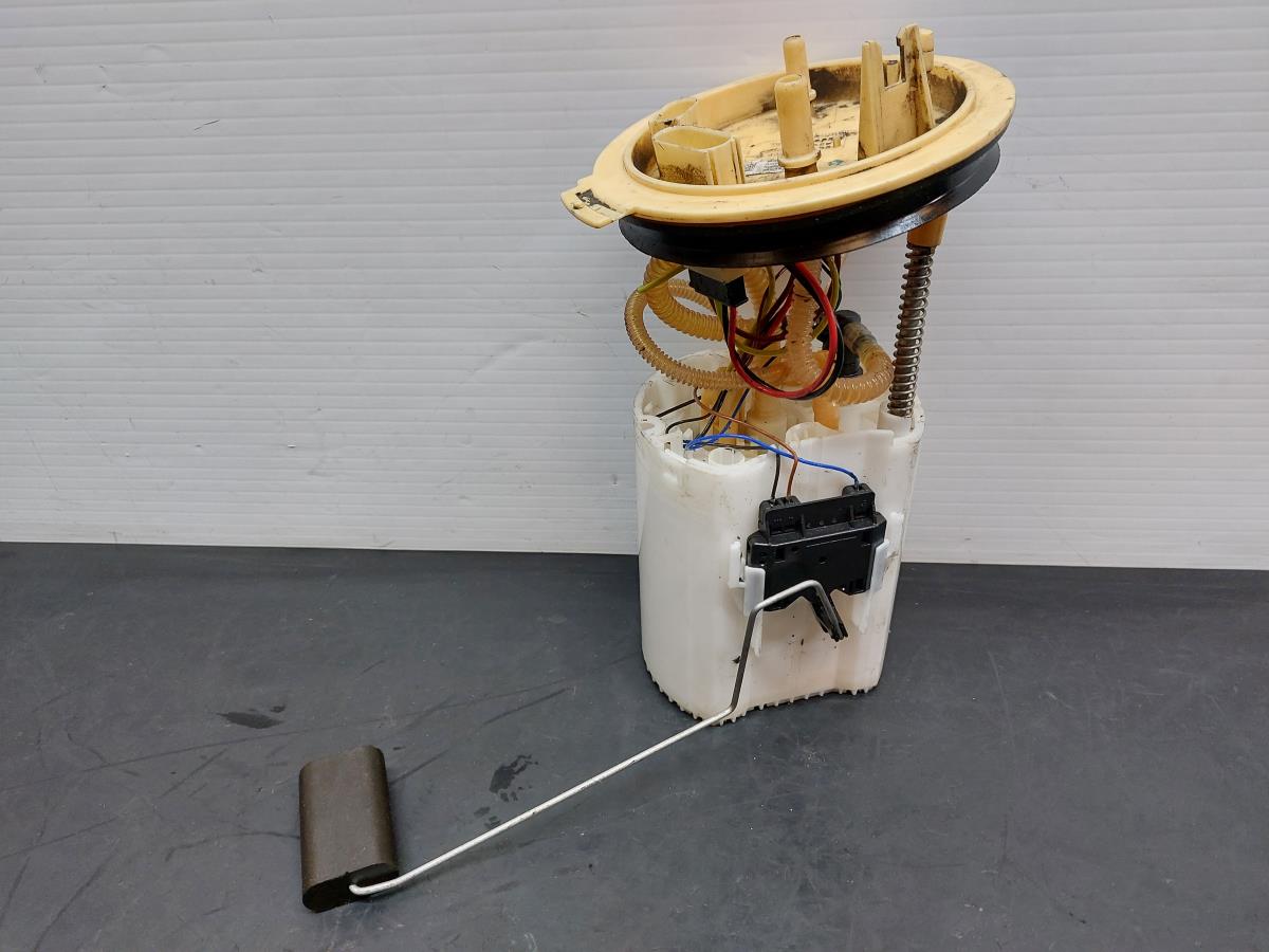 Pompa carburante AUDI A3 Sportback (8VA, 8VF)