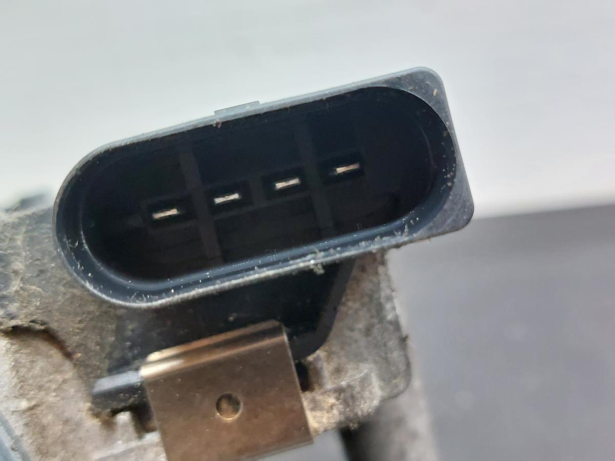 Essuie-glace moteur avant AUDI A3 Sportback (8VA, 8VF) Imagem-4