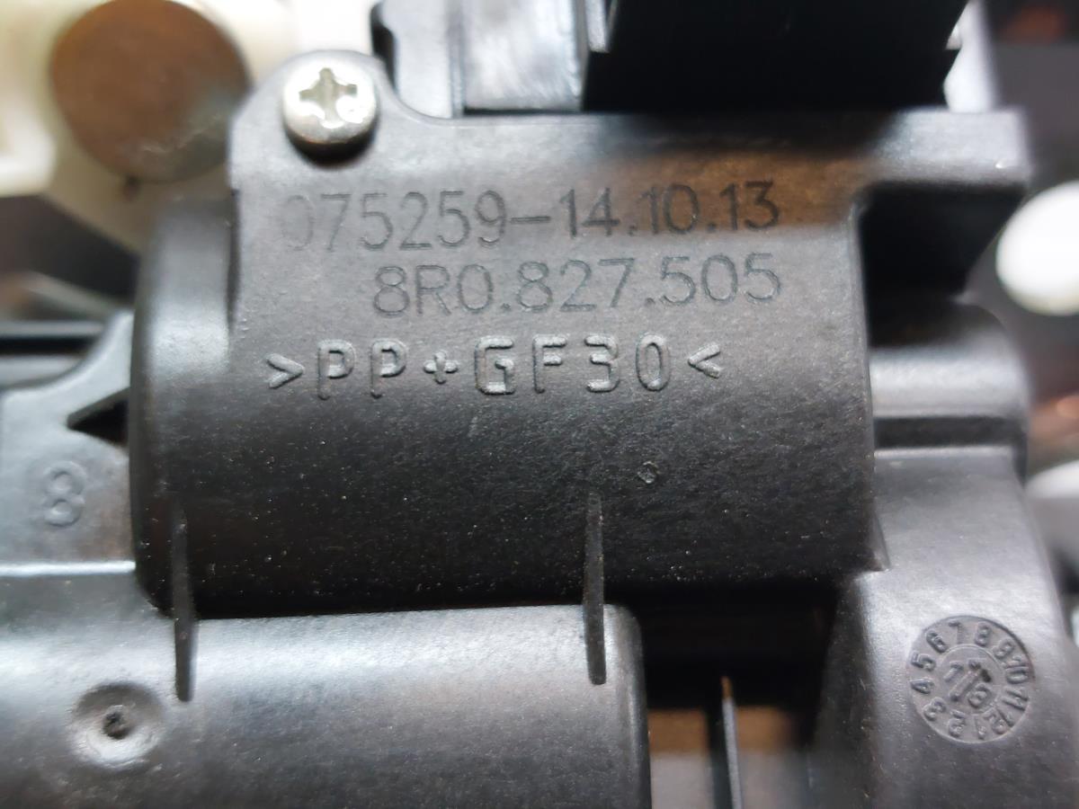 Serratura / chiusura baule AUDI A3 Sportback (8VA, 8VF) Imagem-1