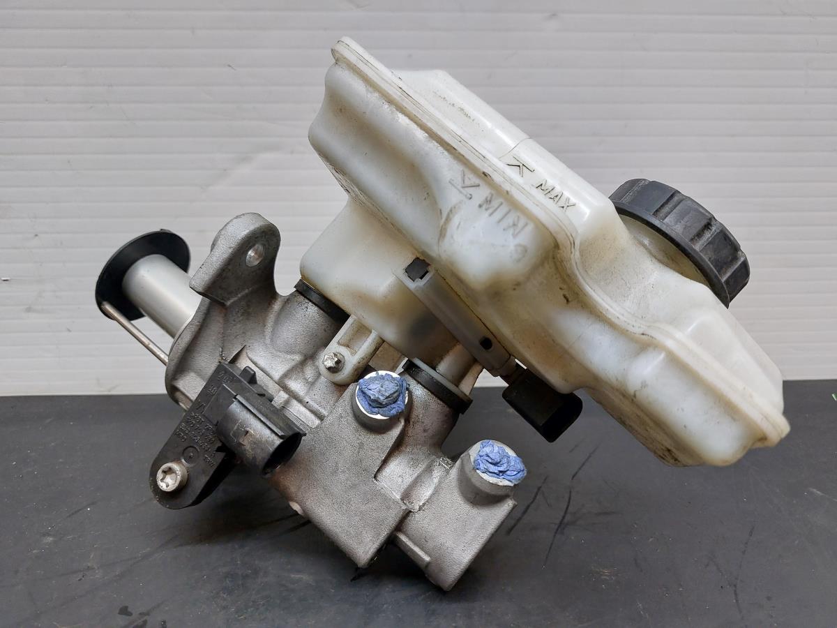 Pompa centrale dei freni AUDI A3 Sportback (8VA, 8VF) Imagem-1