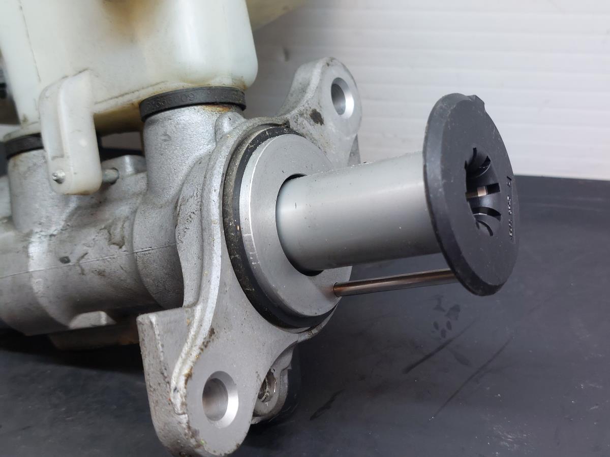 Pompa centrale dei freni AUDI A3 Sportback (8VA, 8VF) Imagem-5