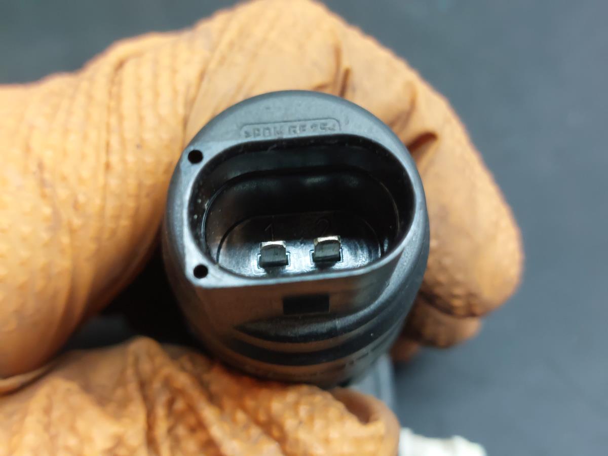 Pompe d'eau AUDI A3 Sportback (8VA, 8VF) Imagem-3