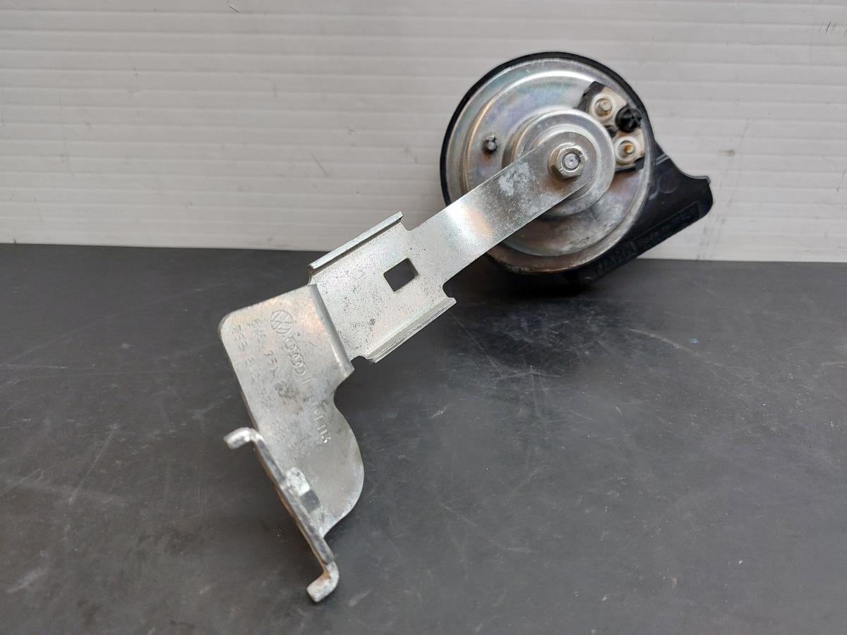 Clacson AUDI A3 Sportback (8VA, 8VF) Imagem-1