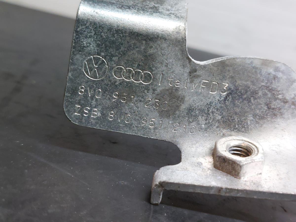 Clacson AUDI A3 Sportback (8VA, 8VF) Imagem-4