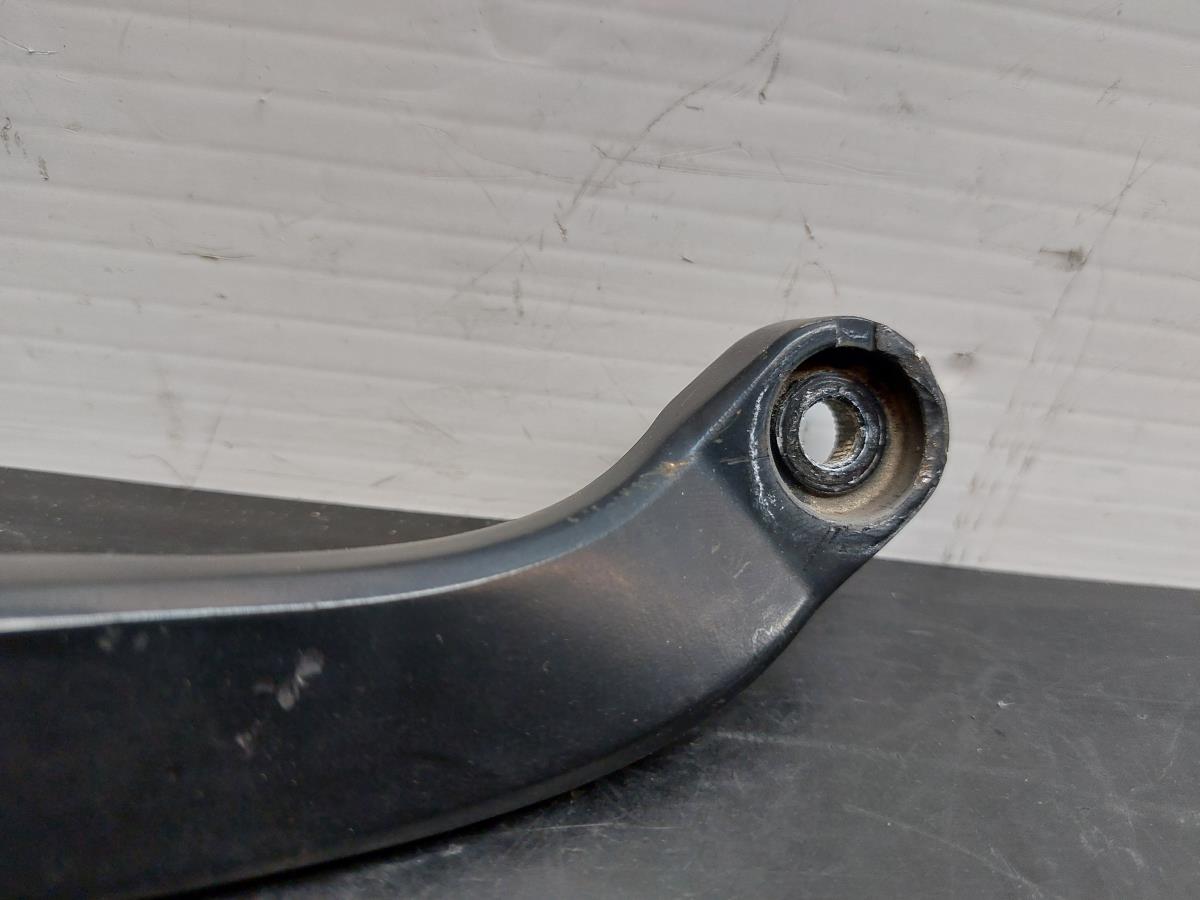 Brazo de limpiaparabrisas delantero derecho AUDI A3 Sportback (8VA, 8VF) Imagem-2