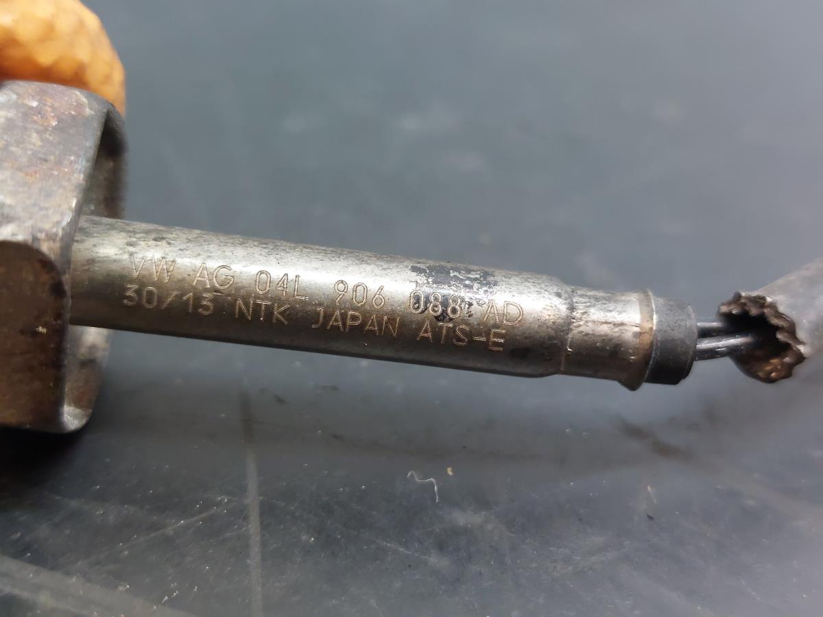 Sensore temperatura AUDI A3 Sportback (8VA, 8VF) Imagem-3