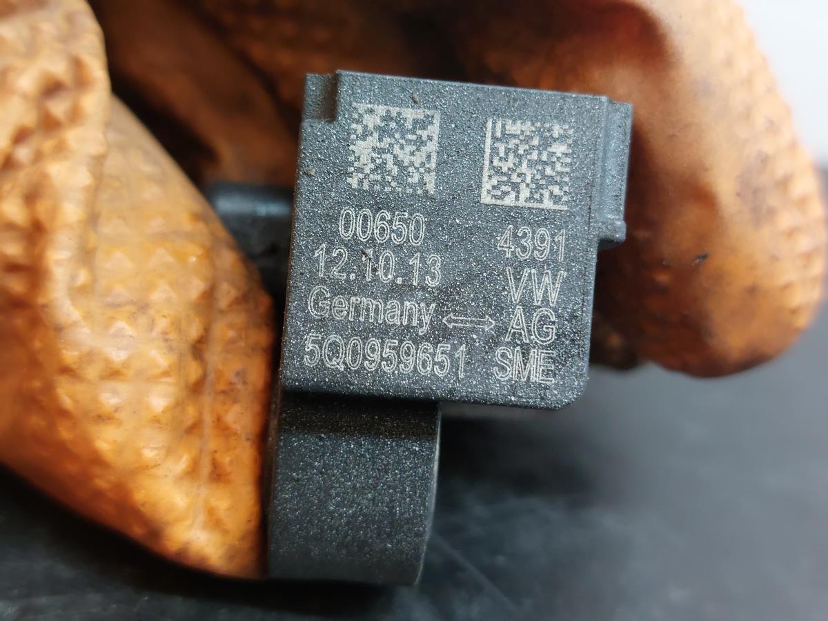 Sensor airbag Delantero Derecho AUDI A3 Sportback (8VA, 8VF) Imagem-2