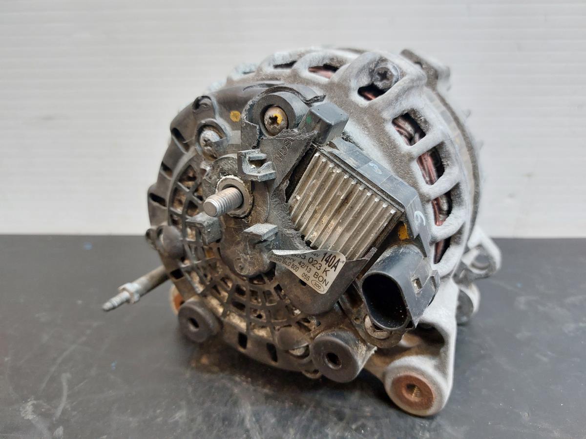 Alternador AUDI A3 Sportback (8VA, 8VF) Imagem-2
