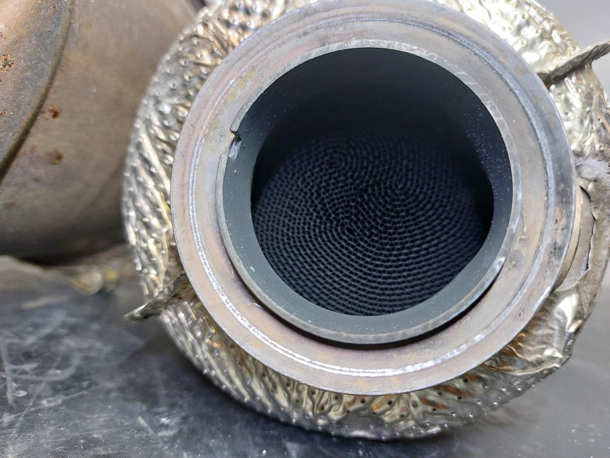 Catalizador / filtro de partículas AUDI A3 Sportback (8VA, 8VF) Imagem-3