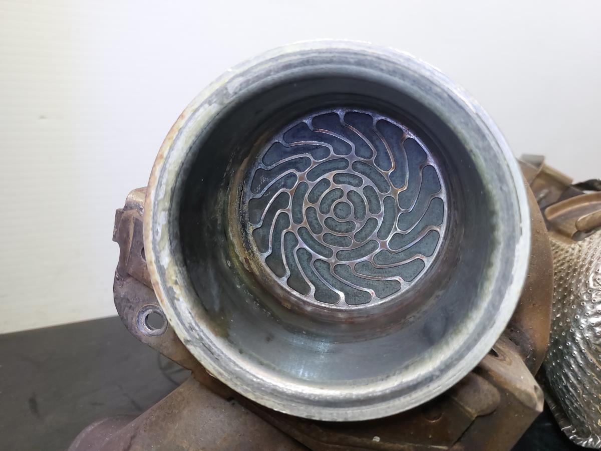 Catalizador / filtro de partículas AUDI A3 Sportback (8VA, 8VF) Imagem-4