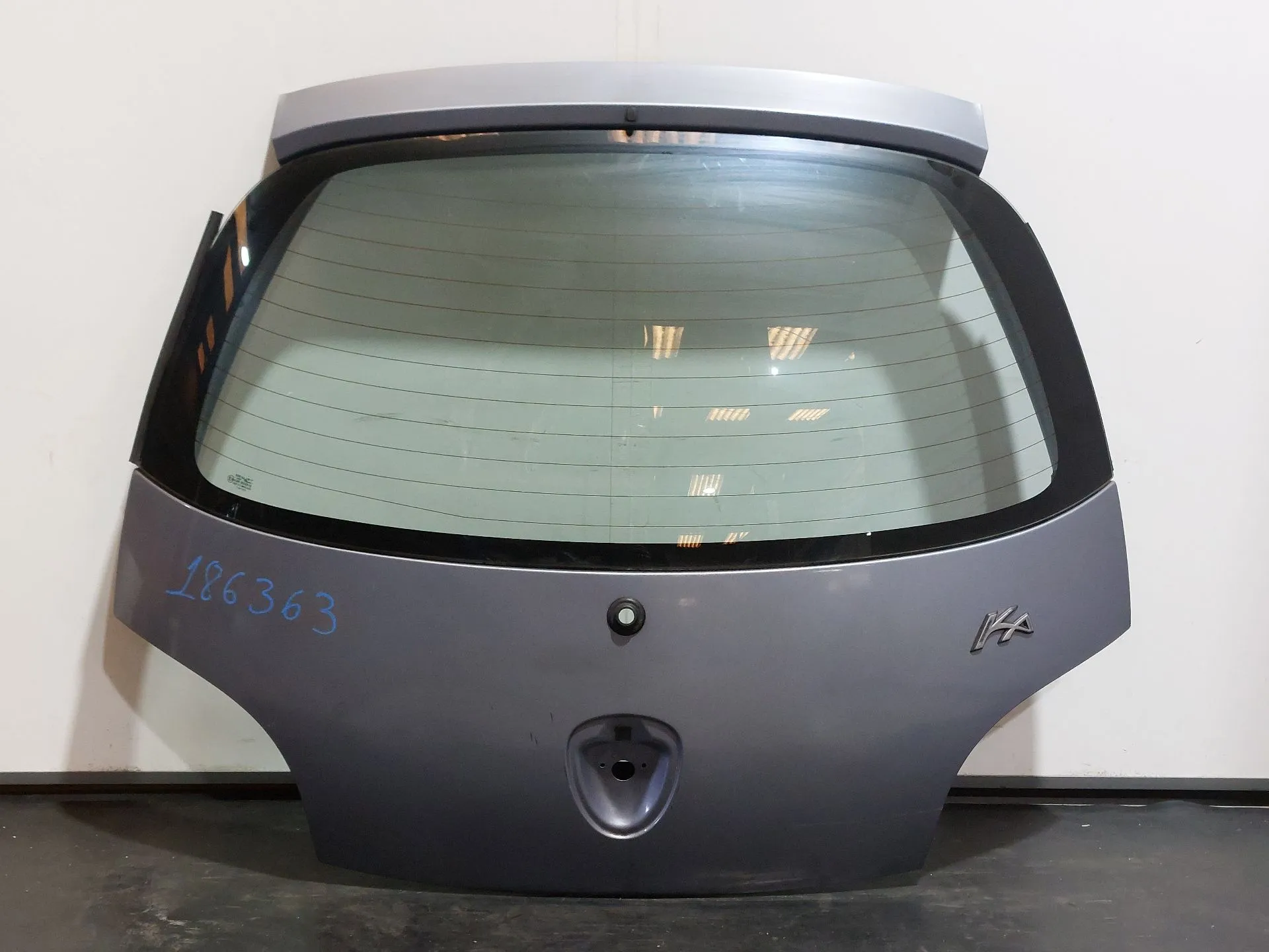 Porta / tampa da mala FORD Ka (RB_) Imagem-1