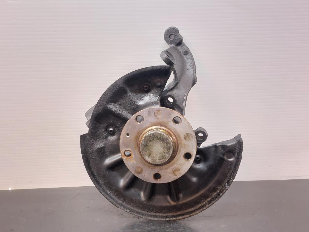 Fusée arrière gauche AUDI A3 Sportback (8VA, 8VF)