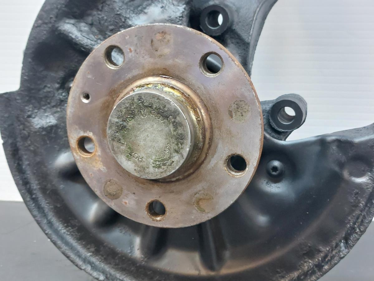 Fusée arrière gauche AUDI A3 Sportback (8VA, 8VF) Imagem-1