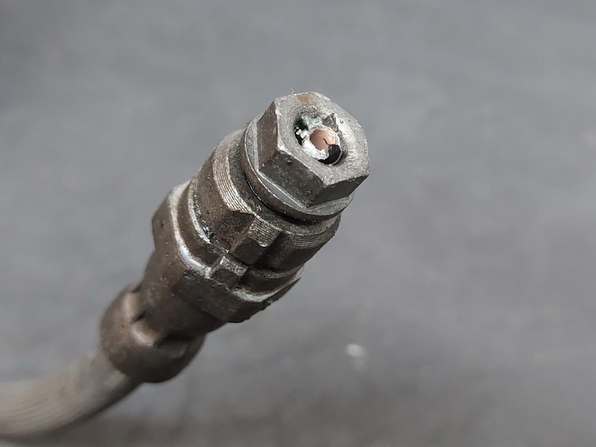 Pinza freno posteriore sinistra AUDI A3 Sportback (8VA, 8VF) Imagem-1