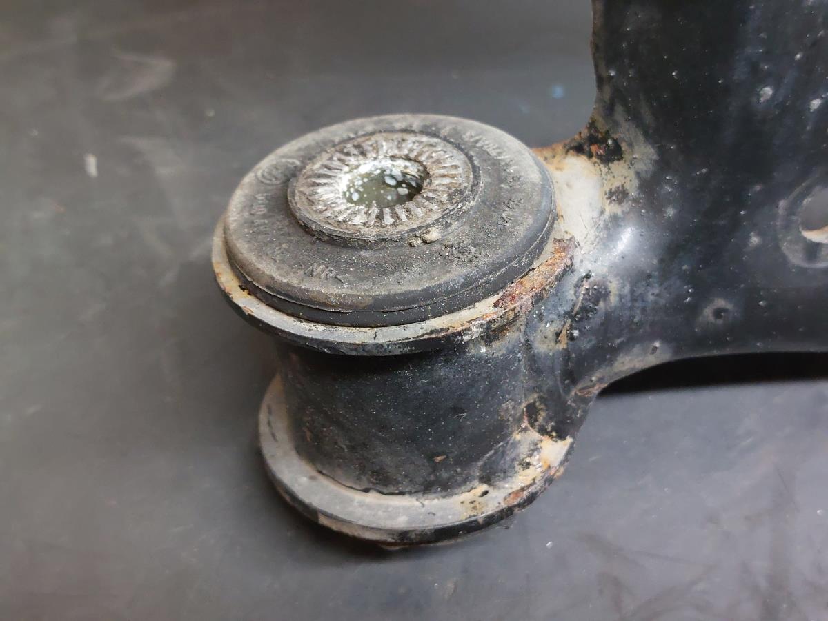 Bras de suspension Avant gauche AUDI A3 Sportback (8VA, 8VF) Imagem-2