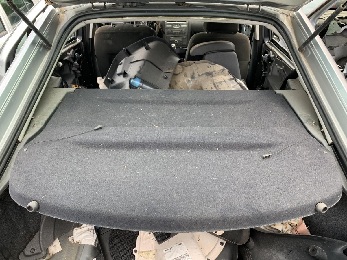 Chapeleira / tampo da mala FORD Mondeo III (B5Y)