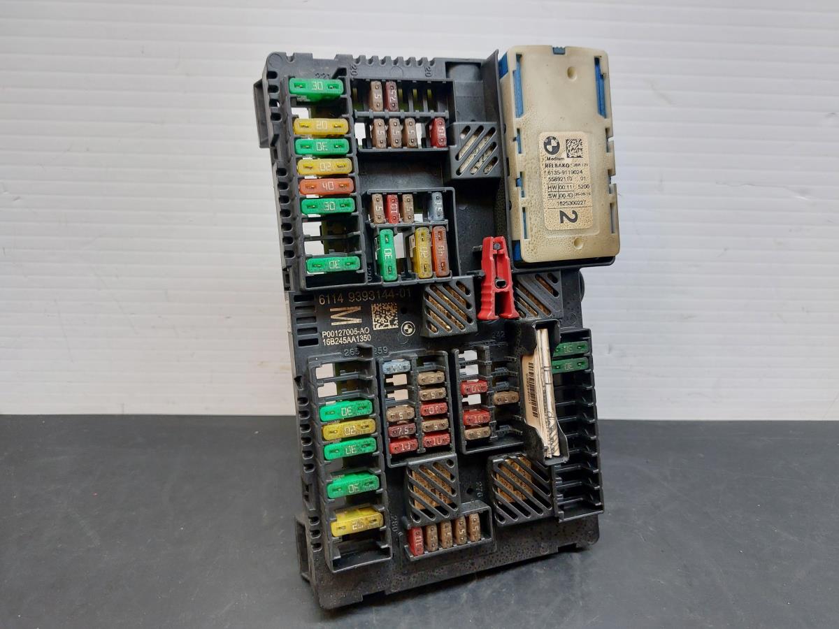 Boîte de fusibles / SAM / BSI BMW 7 (G11, G12)
