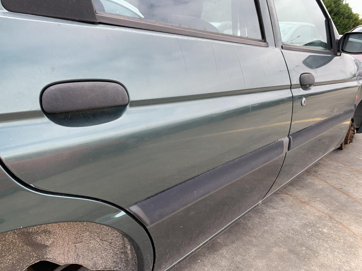 Porta trás direita FORD Escort VI Carrinha (GAL, ANL) Imagem-1