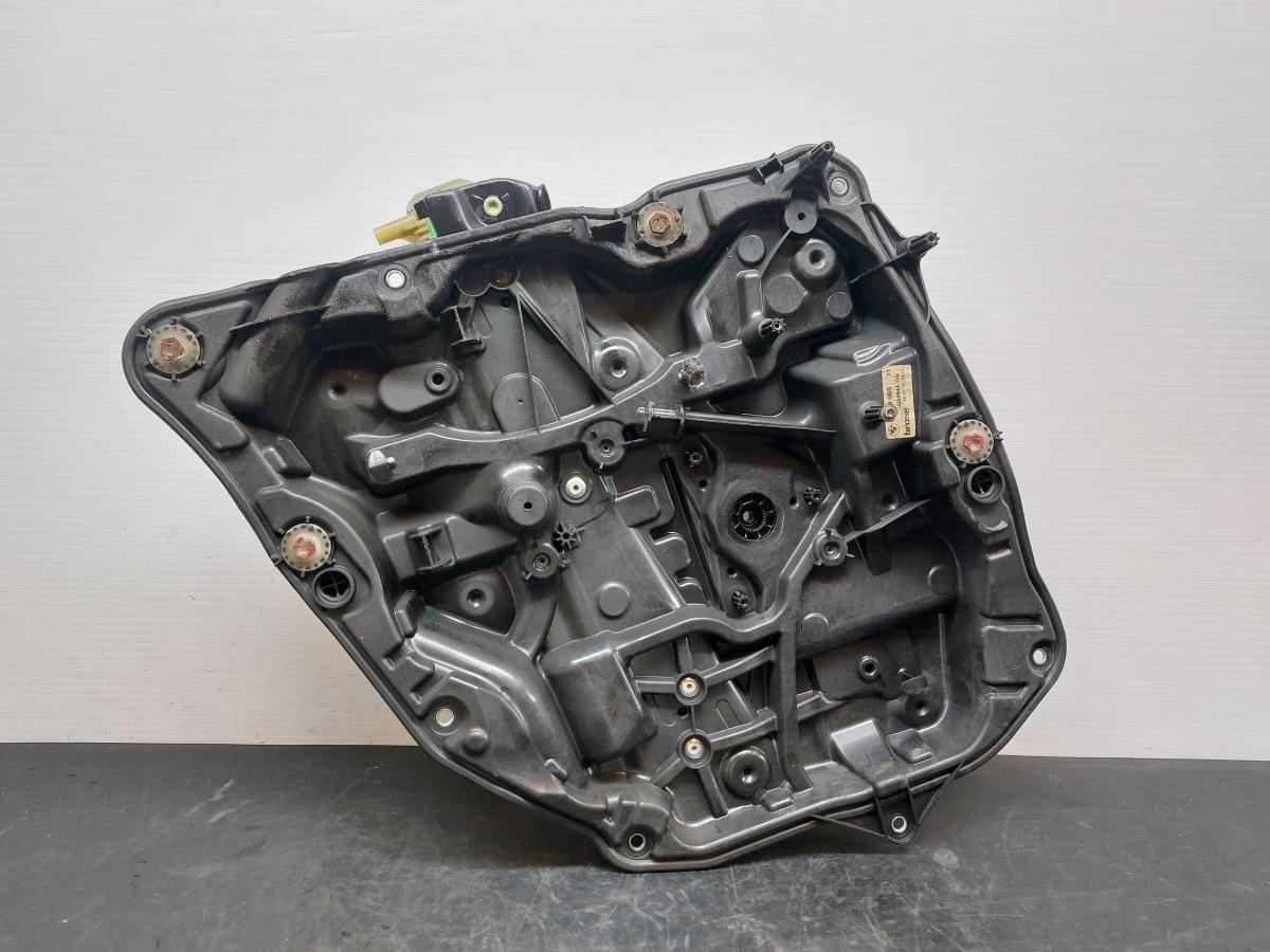 Alzavetro posteriore sinistro BMW 7 (G11, G12)