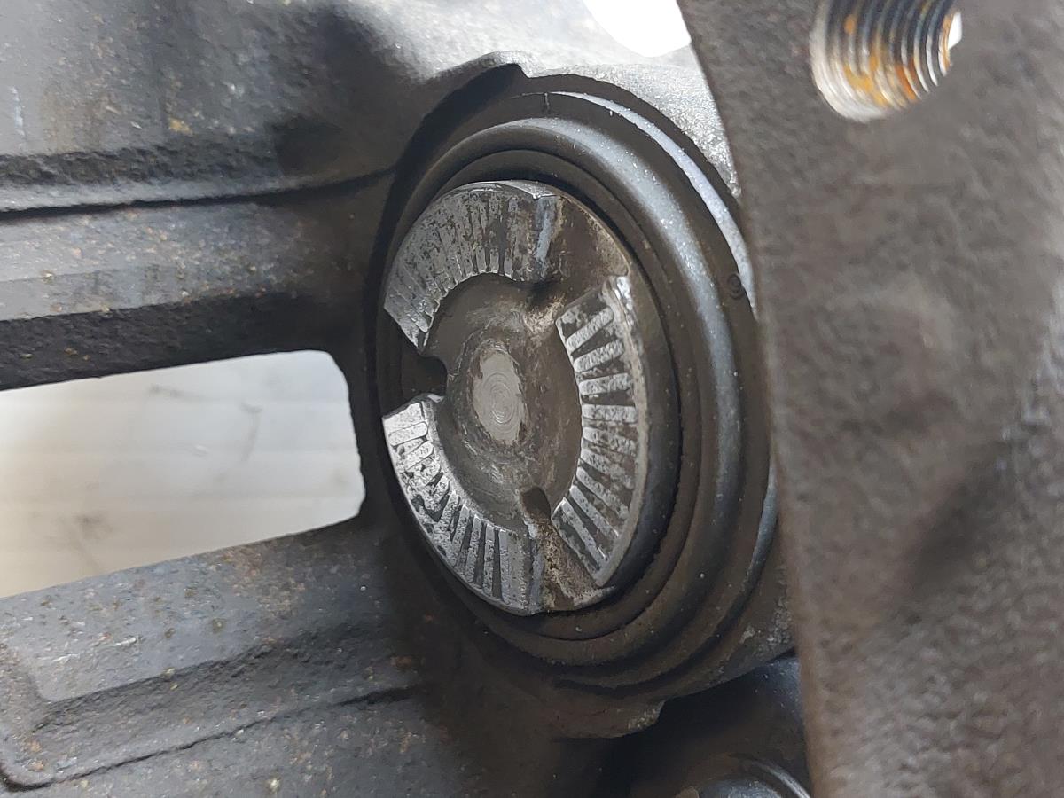 Étrier de frein arrière gauche BMW 7 (G11, G12) Imagem-4