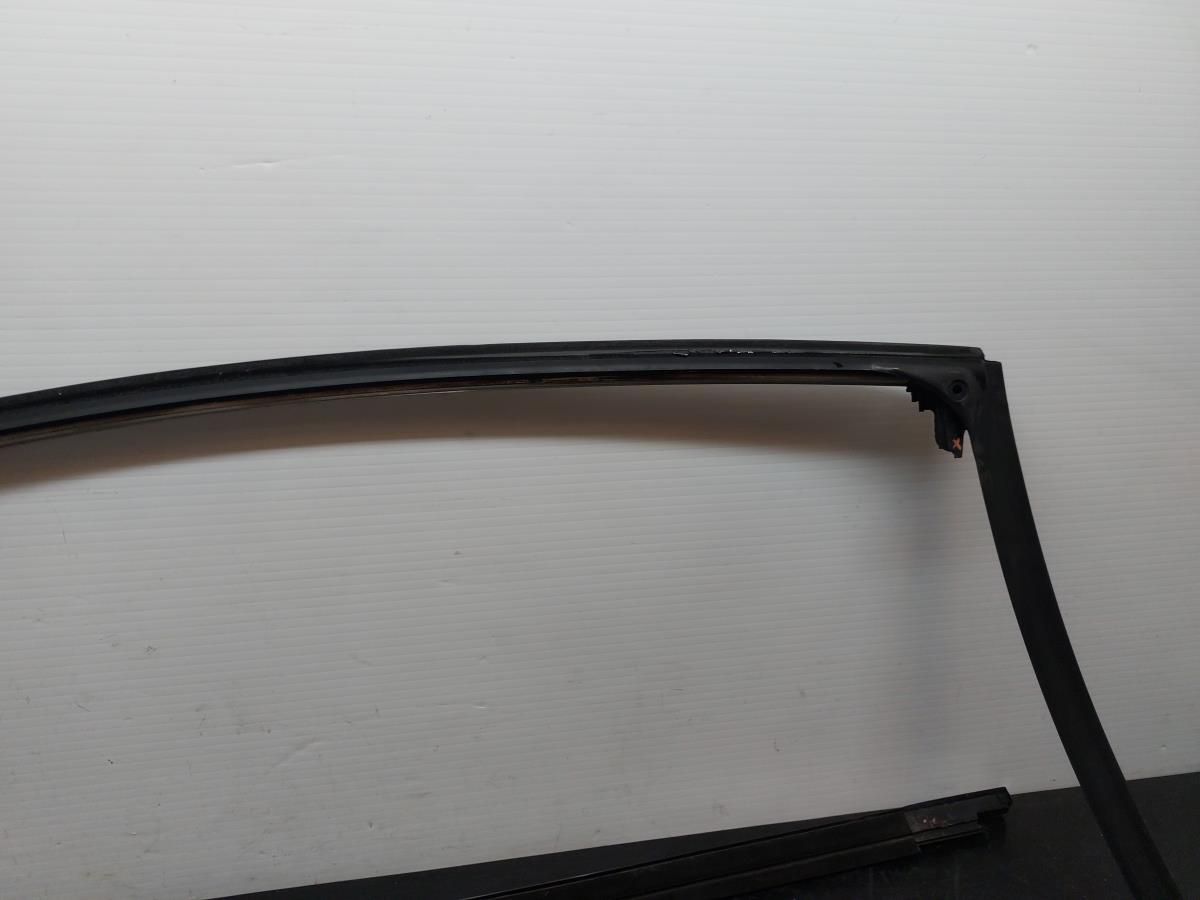 Modanatura porta posteriore sinistra BMW 7 (G11, G12) Imagem-12