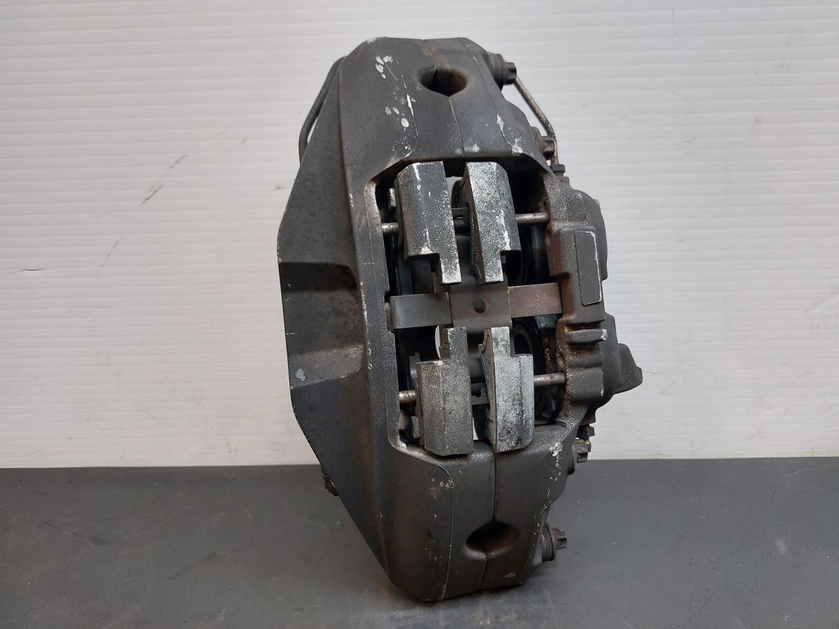 Étrier de frein avant Droite BMW 7 (G11, G12)