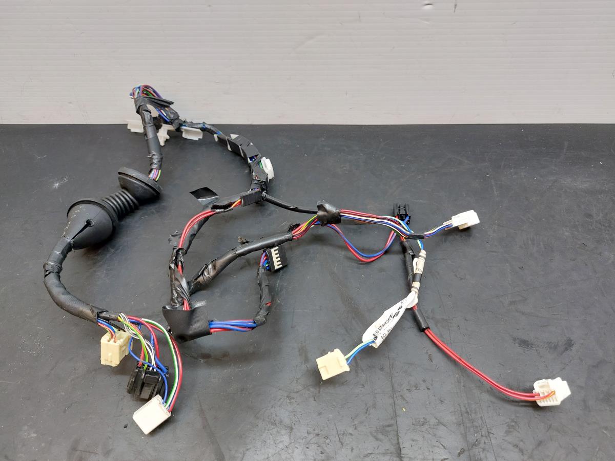 Interior wiring TOYOTA Hilux VII Pick Up (_N1_, _N2_, _N3_)