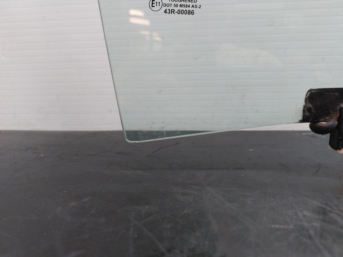 Vetro porta anteriore destra TOYOTA Hilux VII Pick Up (_N1_, _N2_, _N3_) Imagem-1