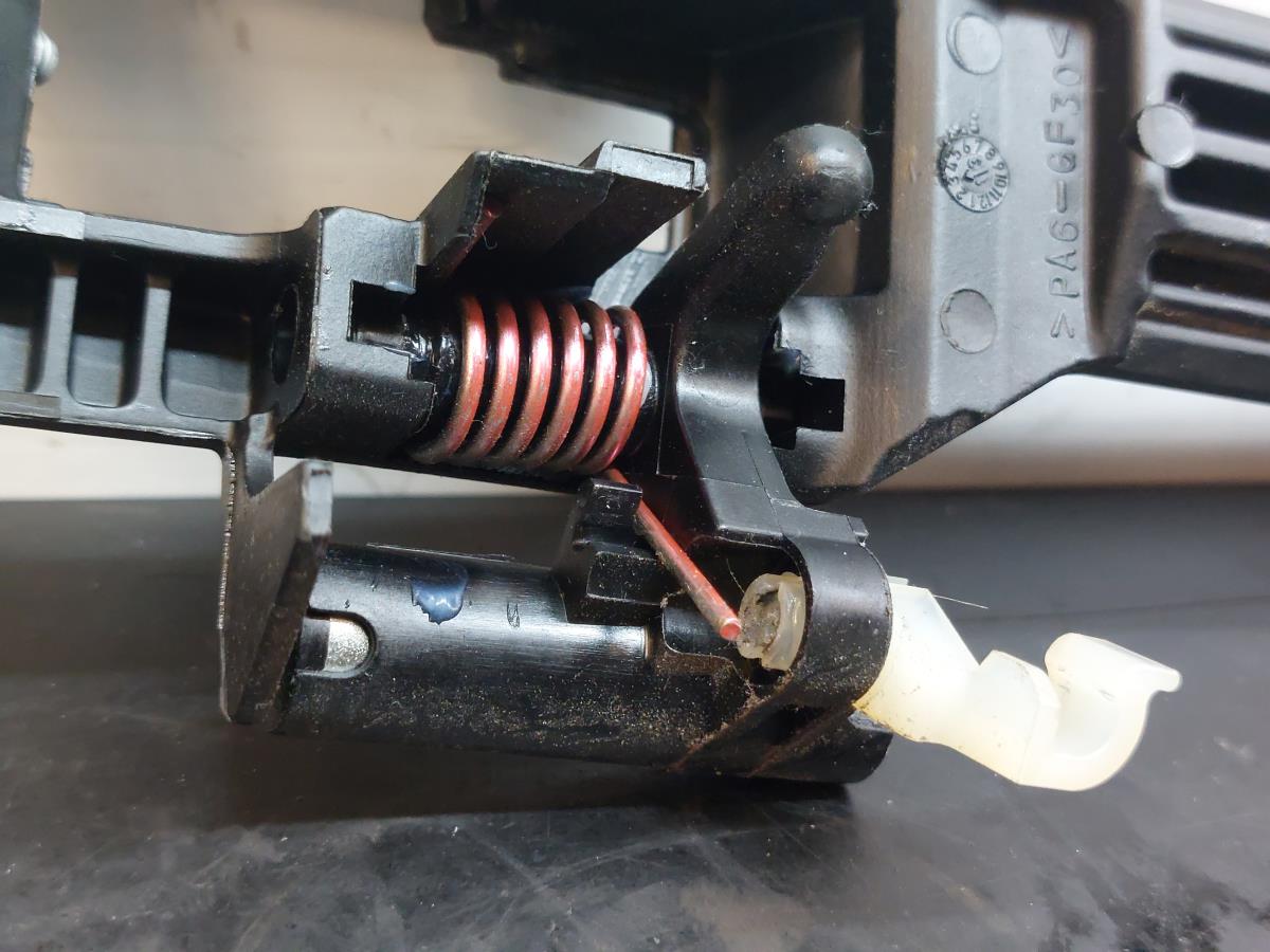 Right front door handle support TOYOTA Hilux VII Pick Up (_N1_, _N2_, _N3_) Imagem-2