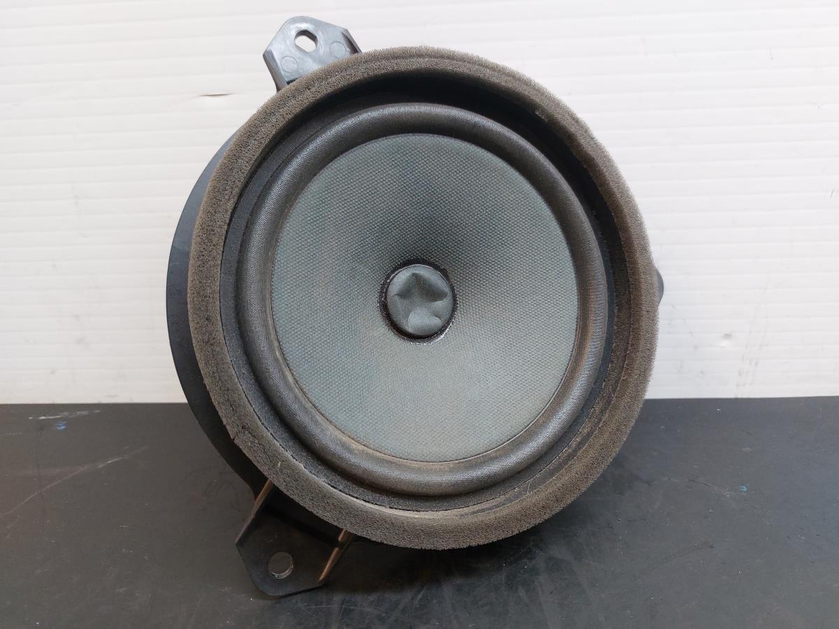 Coluna de som TOYOTA Hilux VII Pick Up (_N1_, _N2_, _N3_)